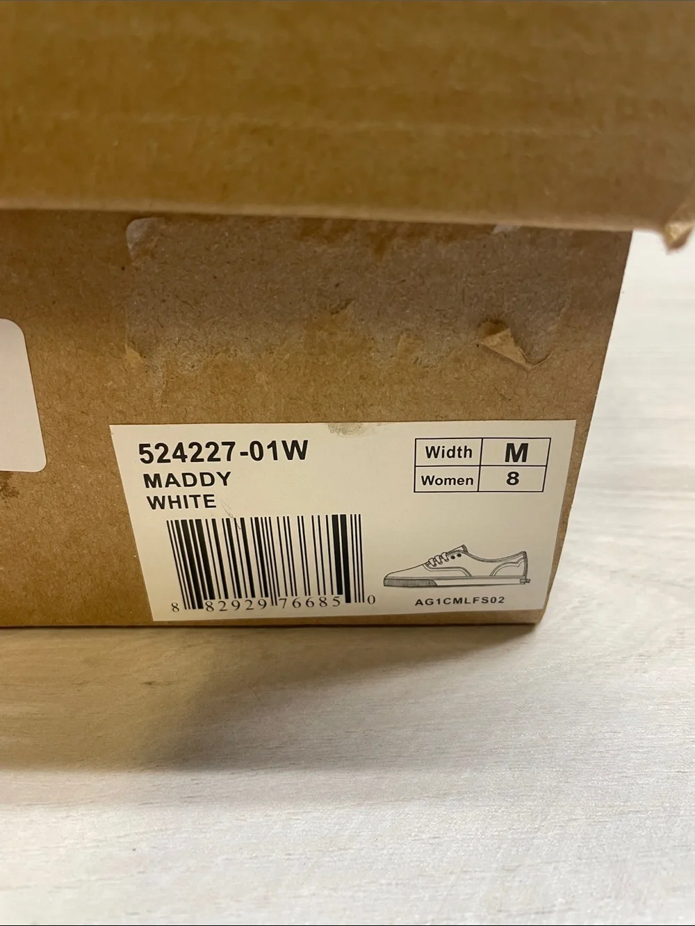 Levi's Men's Off-White Canvas Low-Top Sneakers #551